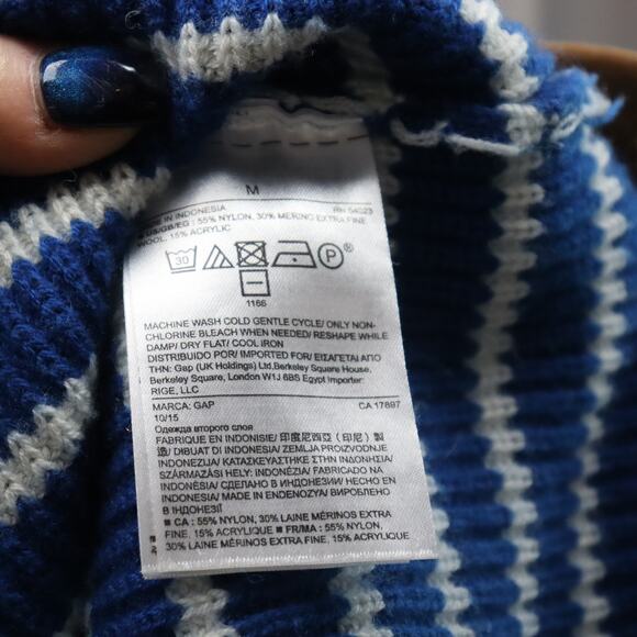 Gap Striped Cotton Sweater in Size M - Picture 7 of 7